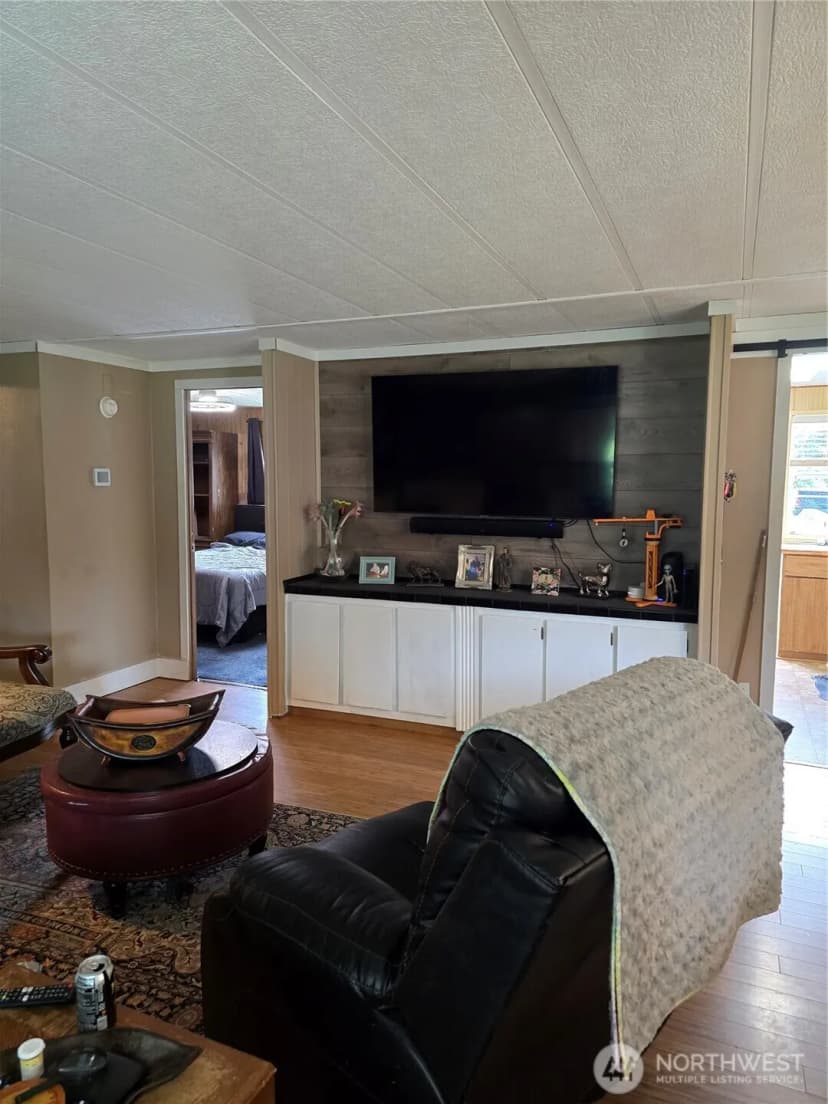Property photo for 32211 N Place, Ocean Park photo 17