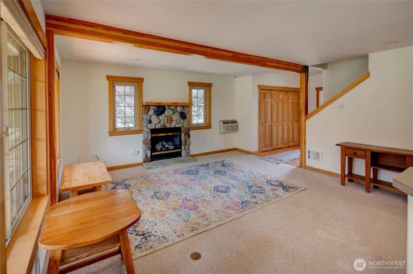 Property photo for 307 2 Cascadian Lane #32, Winthrop photo 16