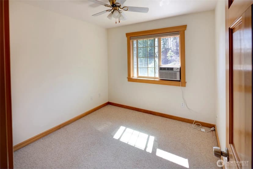 Property photo for 307 2 Cascadian Lane #32, Winthrop photo 23