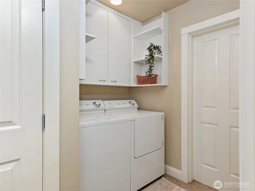 Property photo for 1805 Willow Street, Port Townsend photo 22