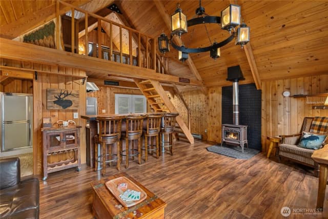 Property photo for 220 Prairie Lane, Cle Elum photo 4