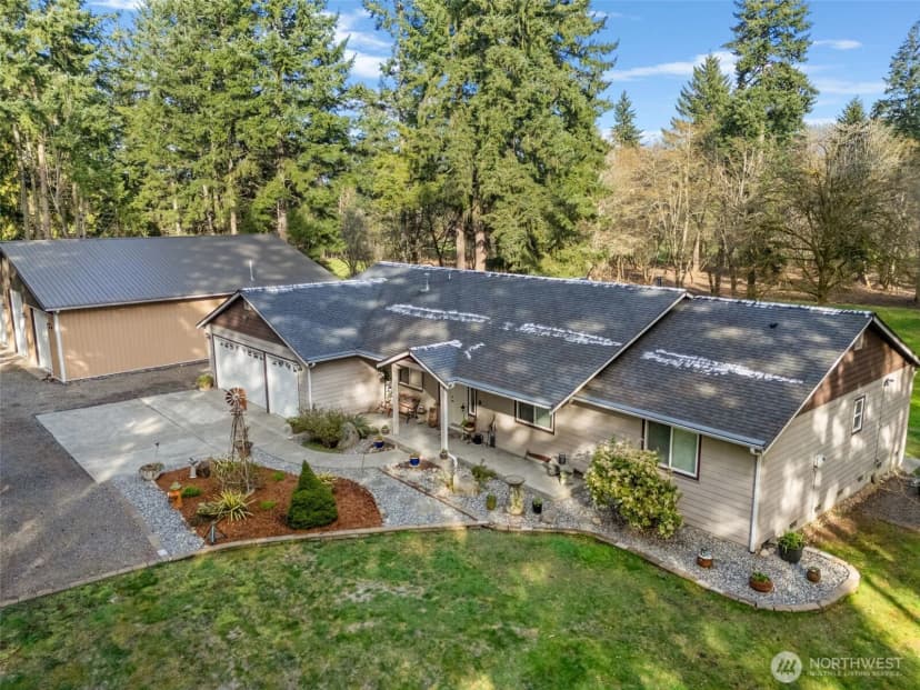 Property photo for 12217 224th Avenue E, Bonney Lake photo 2