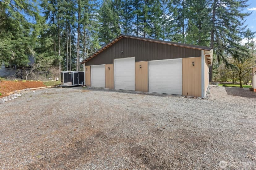 Property photo for 12217 224th Avenue E, Bonney Lake photo 3