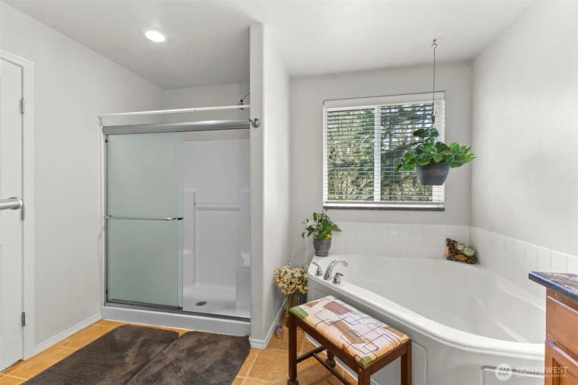 Property photo for 12217 224th Avenue E, Bonney Lake photo 8