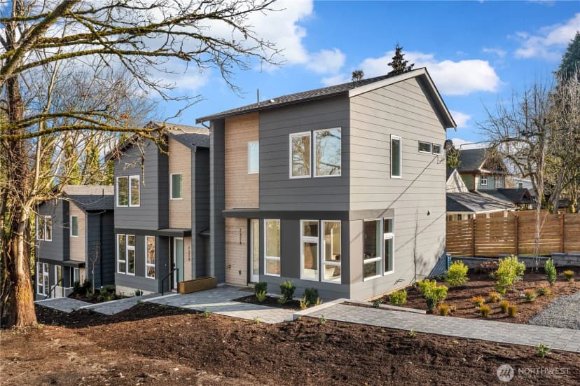 Property photo for 7324 7th Place Sw #b, Seattle photo 23