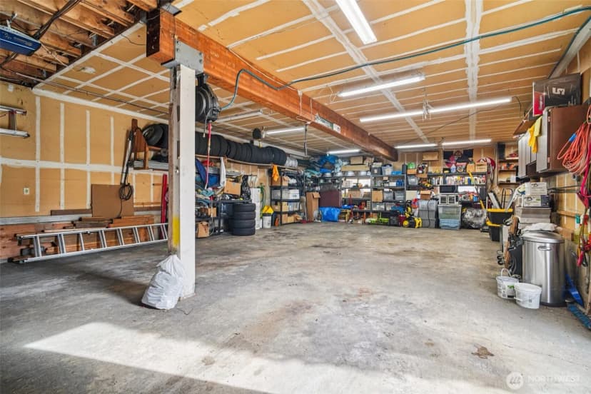 Property photo for 18805 Se 42nd Street, Issaquah photo 18
