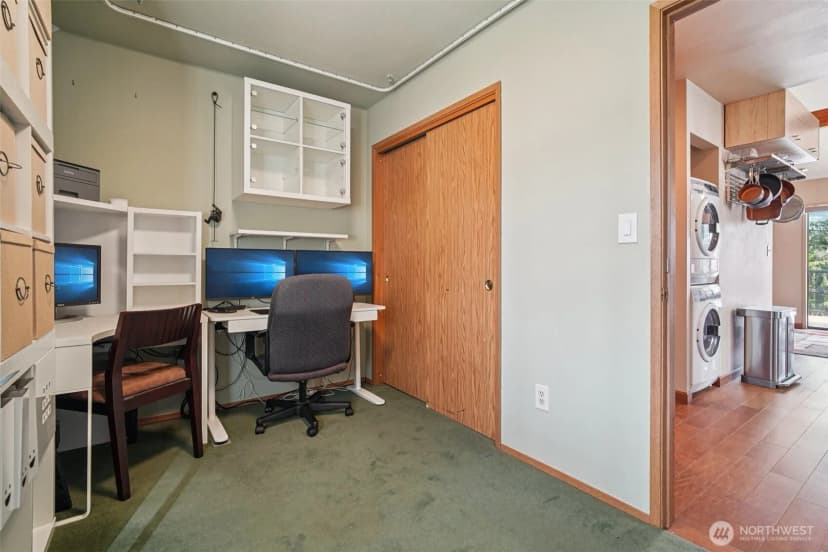Property photo for 18805 Se 42nd Street, Issaquah photo 15