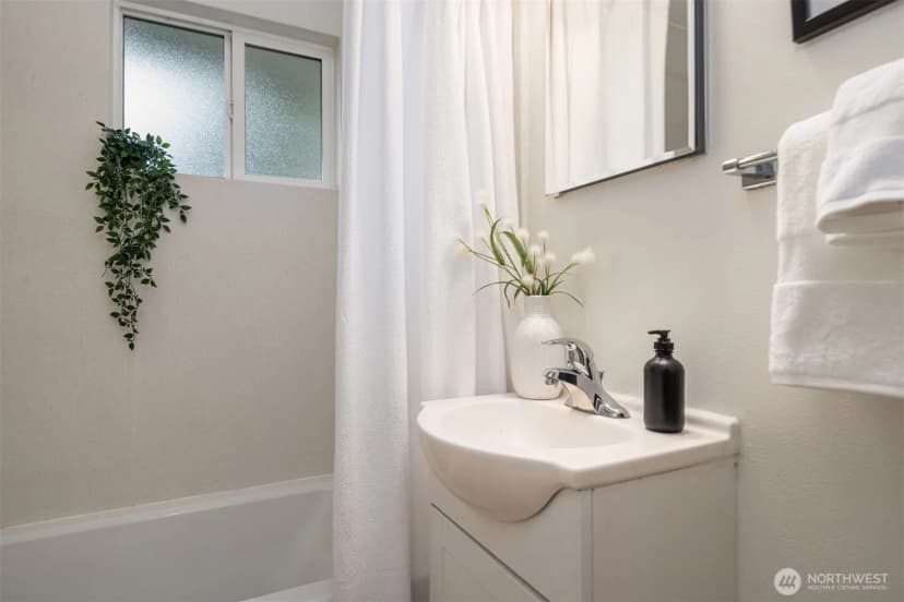 Property photo for 3404 S 132nd Street, Tukwila photo 15