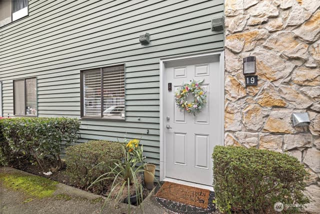 Property photo for 1040 S 320th Street #19, Federal Way
