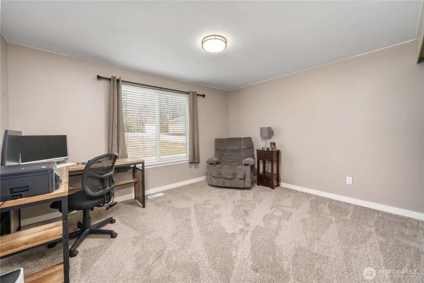 Property photo for 30714 118th Avenue E, Graham photo 20