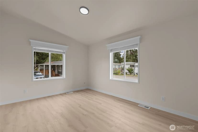 Property photo for 31108 3rd Avenue #301, Black Diamond photo 16