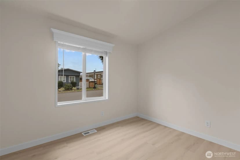 Property photo for 31108 3rd Avenue #301, Black Diamond photo 21