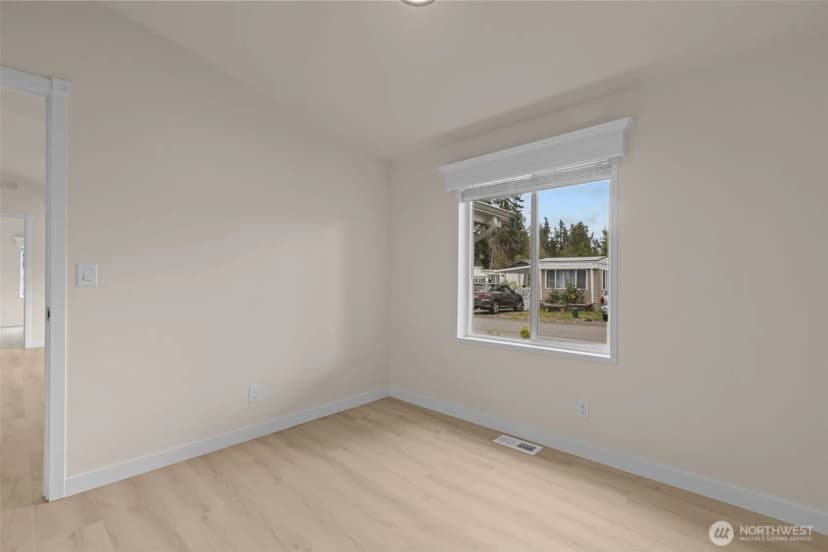Property photo for 31108 3rd Avenue #301, Black Diamond photo 24