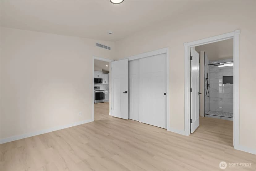 Property photo for 31108 3rd Avenue #301, Black Diamond photo 19