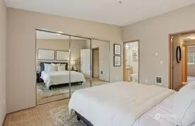 Property photo for 12323 Ne 97th Street #q, Kirkland photo 14