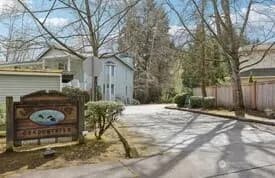 Property photo for 12323 Ne 97th Street #q, Kirkland photo 23
