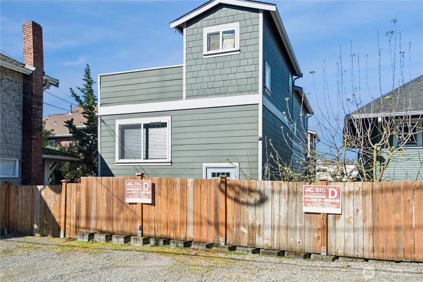 Property photo for 2042 Franklin Avenue E #a, Seattle photo 18