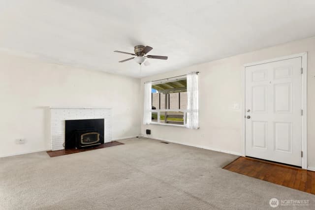 Property photo for 21222 33rd Ave S, Sea Tac photo 3