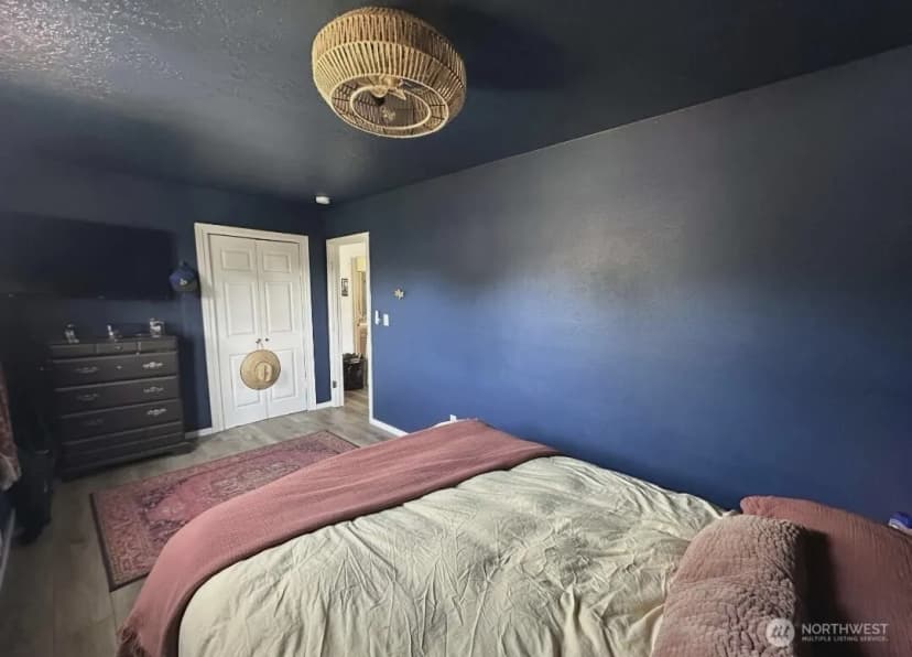 Property photo for 1911 Ocean Beach Boulevard S, Long Beach photo 10