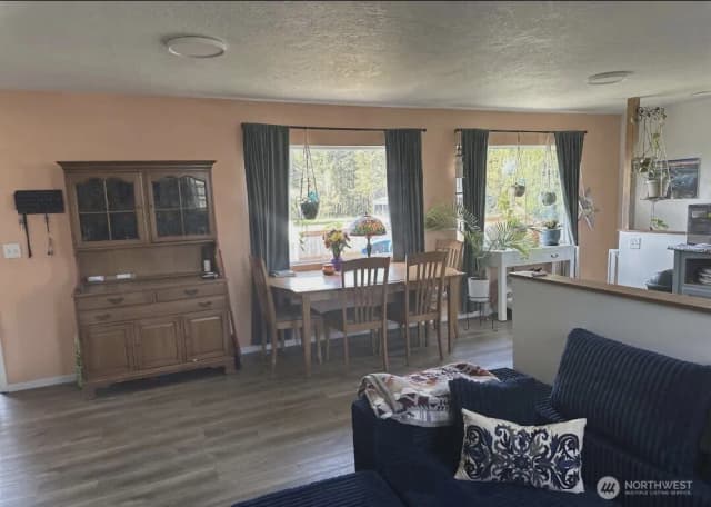 Property photo for 1911 Ocean Beach Boulevard S, Long Beach photo 4