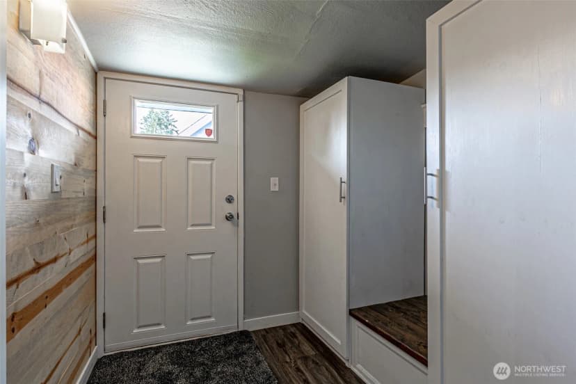 Property photo for 411 Corrin Avenue Se, Orting photo 20
