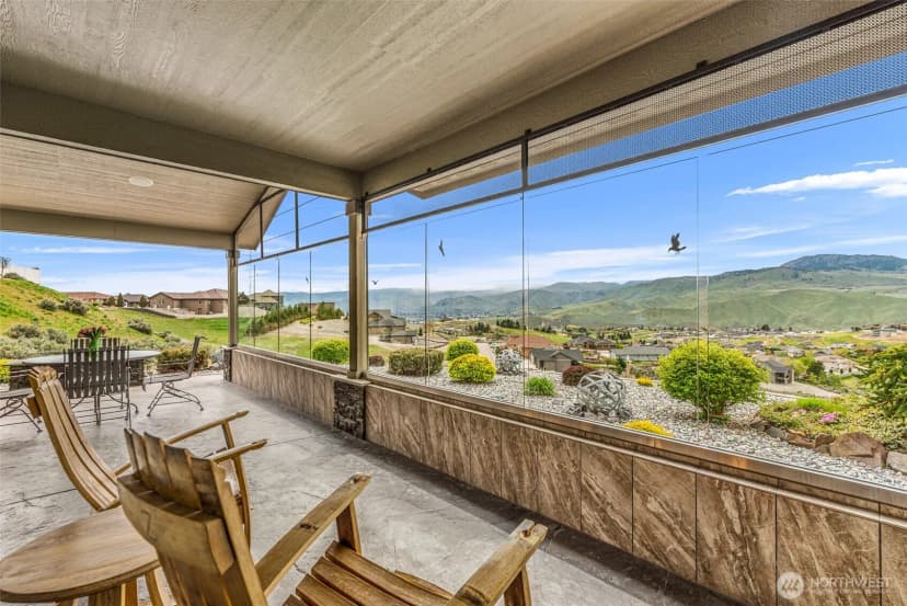 Property photo for 125 E Mountain Brook Lane, Wenatchee photo 21