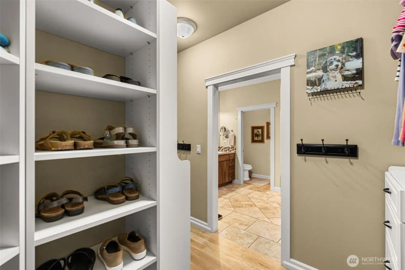 Property photo for 125 E Mountain Brook Lane, Wenatchee photo 19