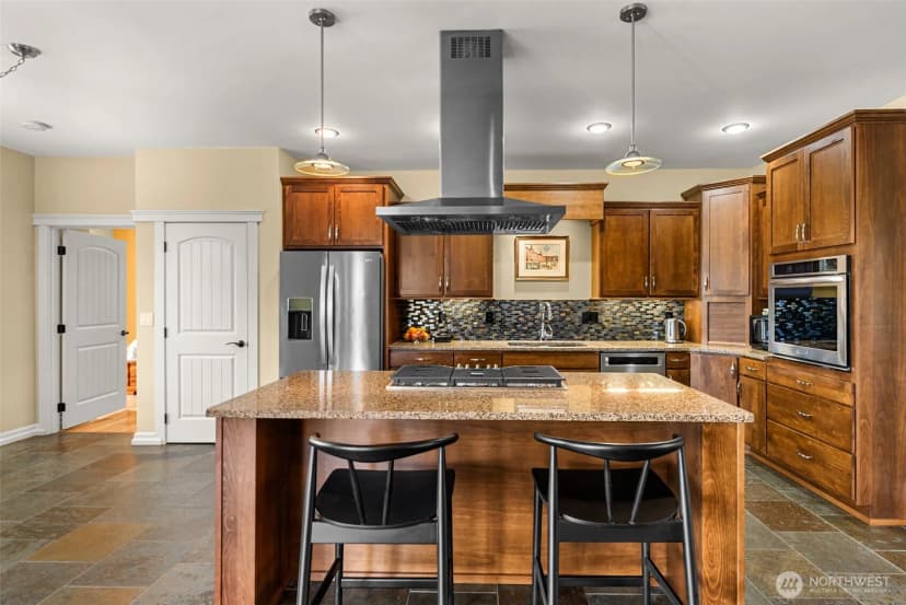 Property photo for 125 E Mountain Brook Lane, Wenatchee photo 8