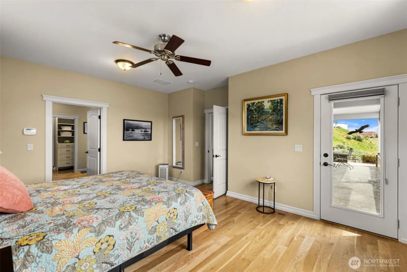 Property photo for 125 E Mountain Brook Lane, Wenatchee photo 14