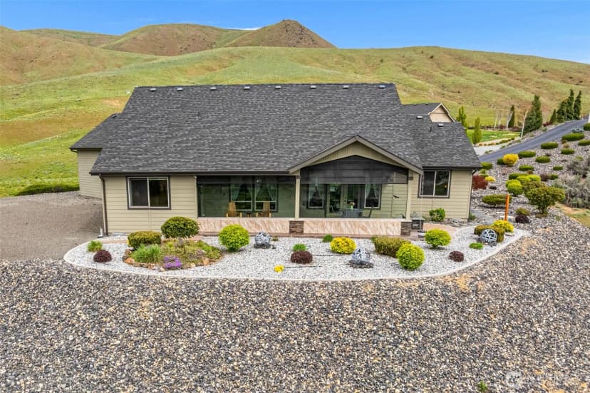 Property photo for 125 E Mountain Brook Lane, Wenatchee photo 36
