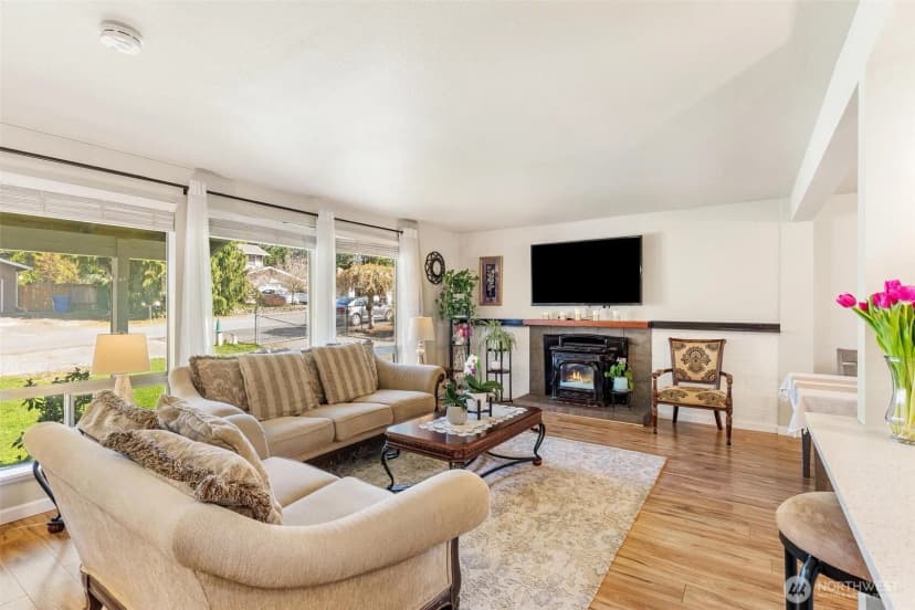 Property photo for 28915 229th Place Se, Black Diamond photo 8