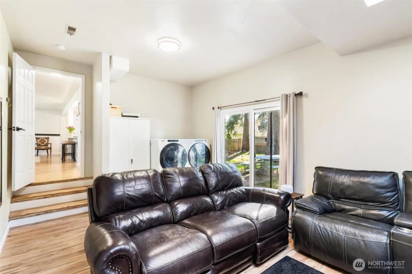 Property photo for 28915 229th Place Se, Black Diamond photo 17