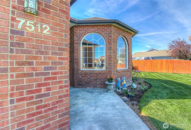 Property photo for 7512 Olmstead Court, Yakima photo 3