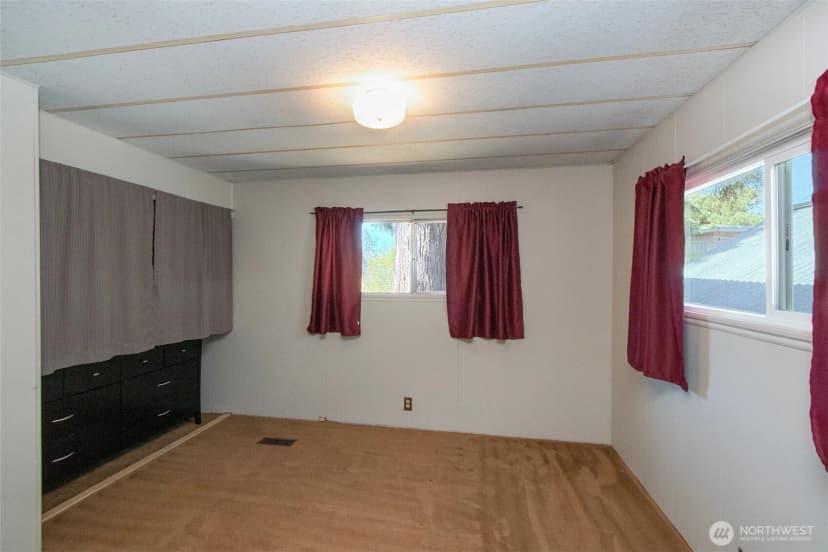 Property photo for 90 Baywood Village Road #8, Sequim photo 13