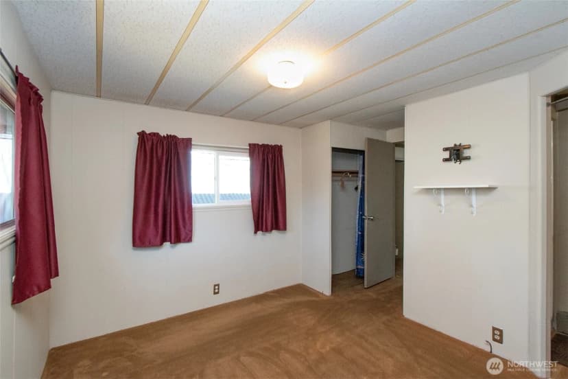 Property photo for 90 Baywood Village Road #8, Sequim photo 19