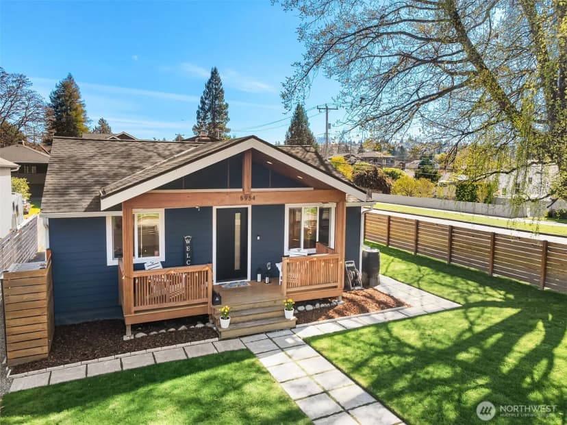 Property photo for 5954 Sw 49th Ave #a, Seattle photo 16