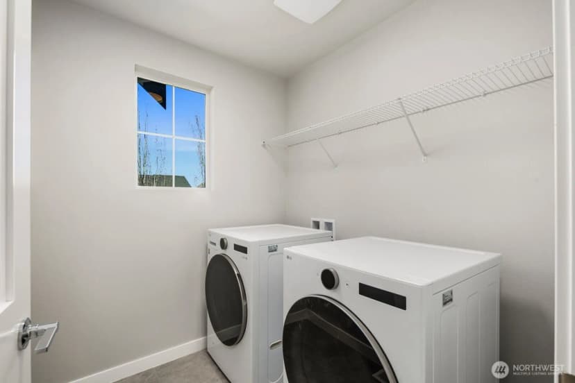 Property photo for 9836 6th Avenue Sw #50, Seattle photo 23