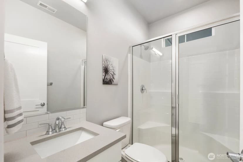 Property photo for 9836 6th Avenue Sw #50, Seattle photo 15