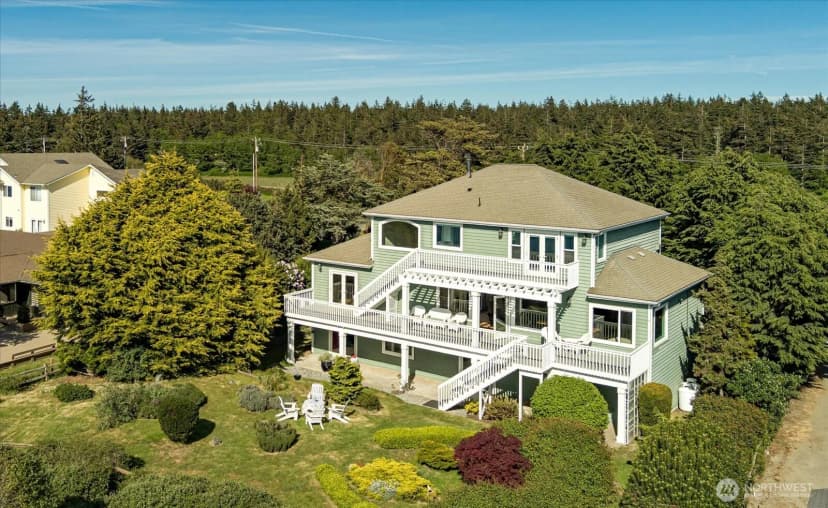 Property photo for 2029 West Beach Road, Oak Harbor photo 8