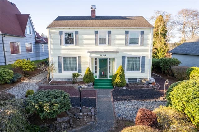 Property photo for 614 1st Avenue, Aberdeen