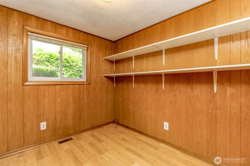 Property photo for 327 Logger Court Se, Lacey photo 28