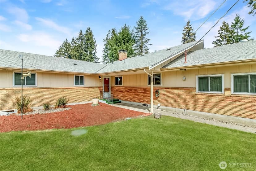 Property photo for 327 Logger Court Se, Lacey photo 4