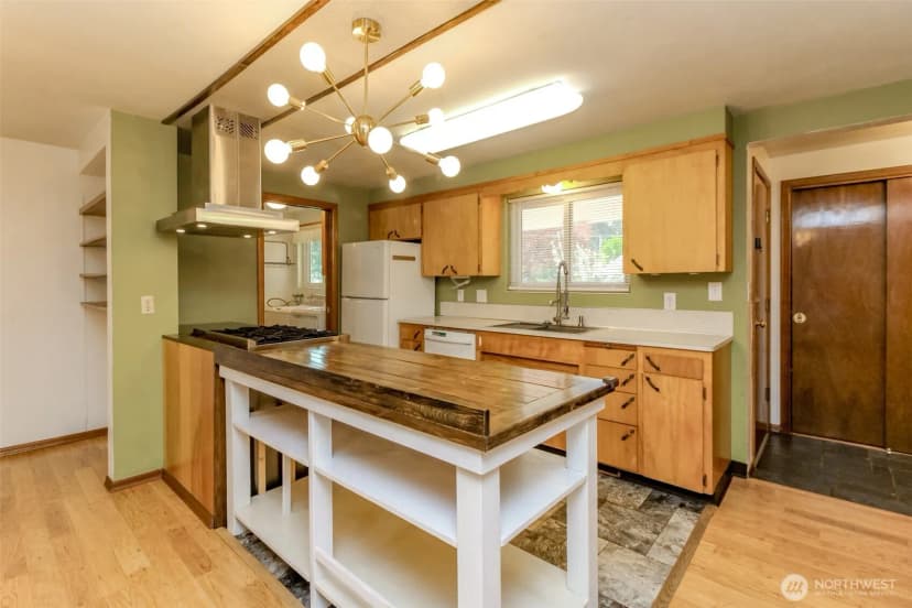 Property photo for 327 Logger Court Se, Lacey photo 12