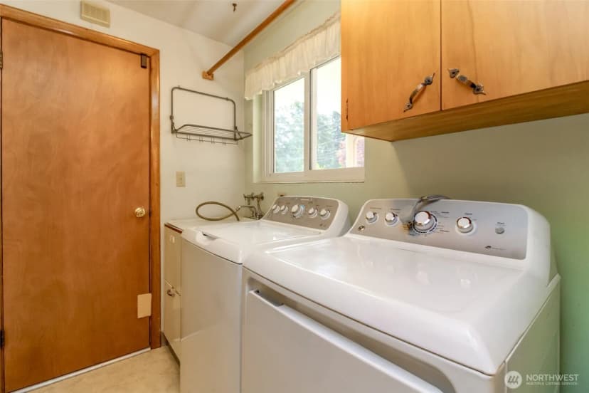 Property photo for 327 Logger Court Se, Lacey photo 23