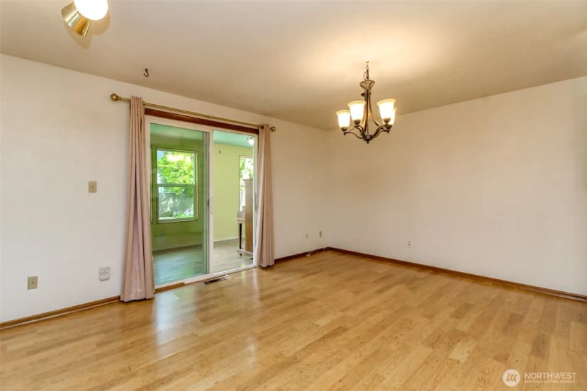 Property photo for 327 Logger Court Se, Lacey photo 9