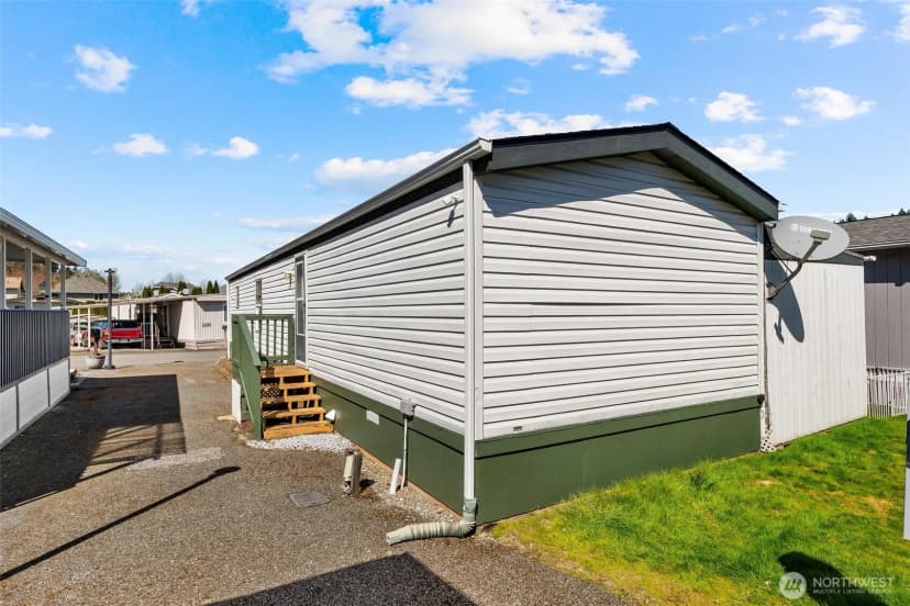 Property photo for 15268 Maple Drive #m68, Renton photo 21