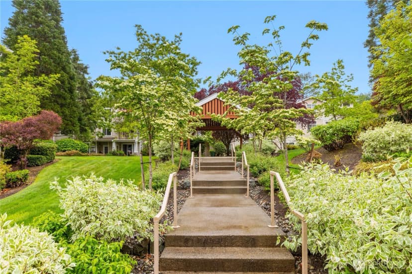 Property photo for 14007 69th Drive Se #z1, Snohomish photo 30