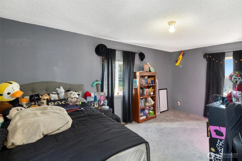 Property photo for 14401 80th Street E, Puyallup photo 14