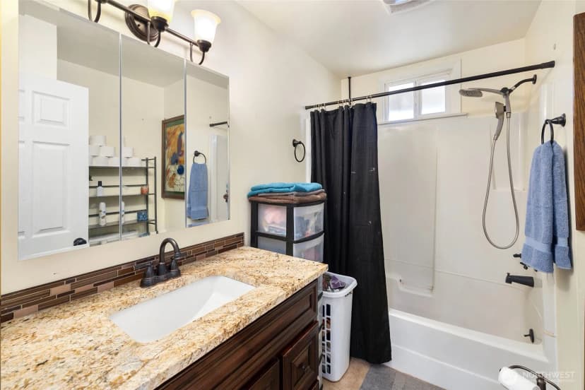 Property photo for 14401 80th Street E, Puyallup photo 19