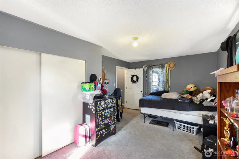 Property photo for 14401 80th Street E, Puyallup photo 15